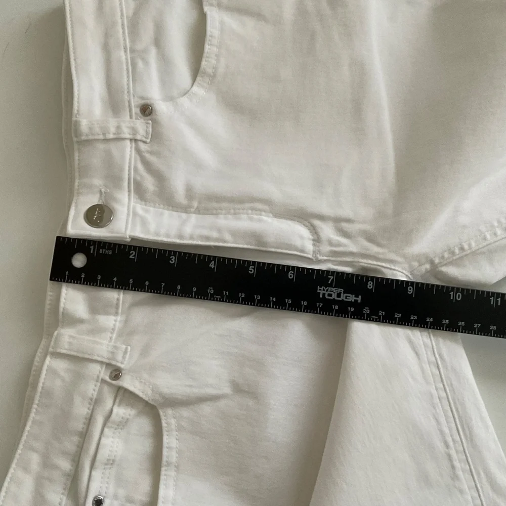 Jones NY Lexington Capri Pants Sz 2 White Slimming Classic Stretch Comfort Chic